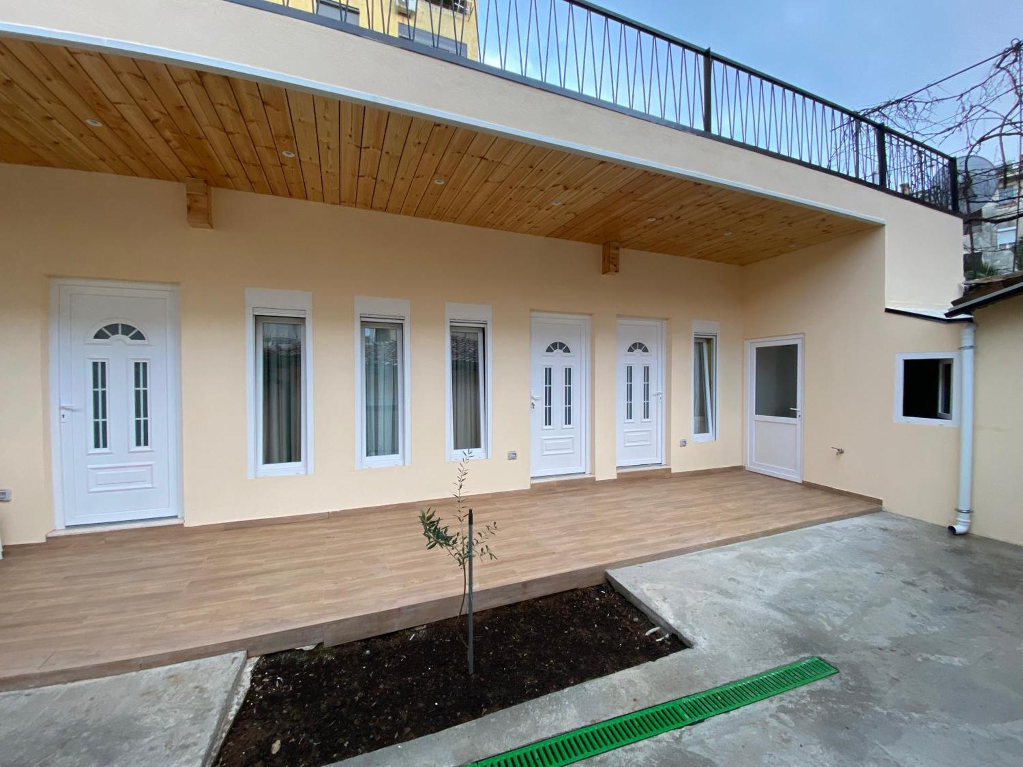 Tirana Center Apartaments Bagian luar foto