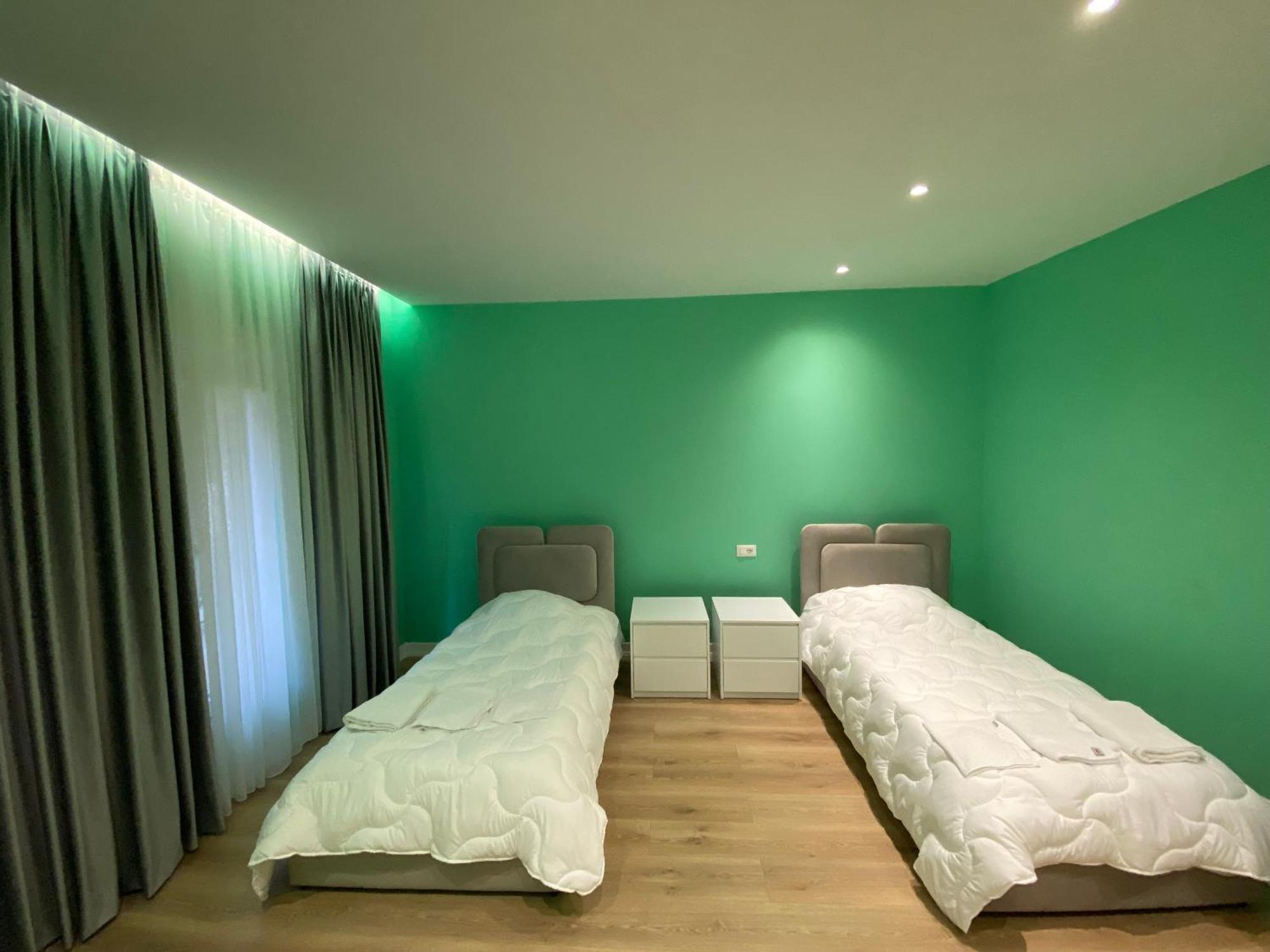 Tirana Center Apartaments Bagian luar foto
