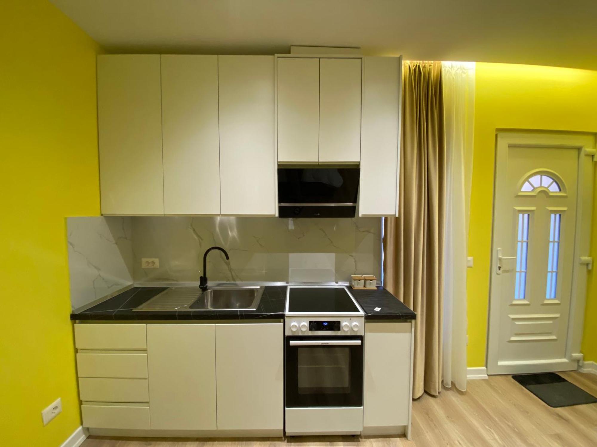Tirana Center Apartaments Bagian luar foto
