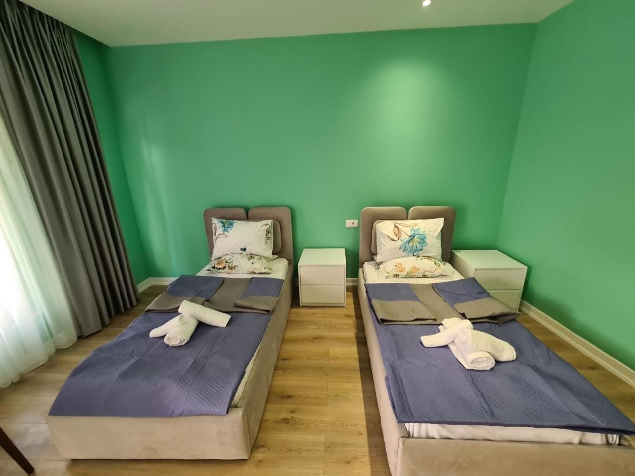 Tirana Center Apartaments Bagian luar foto