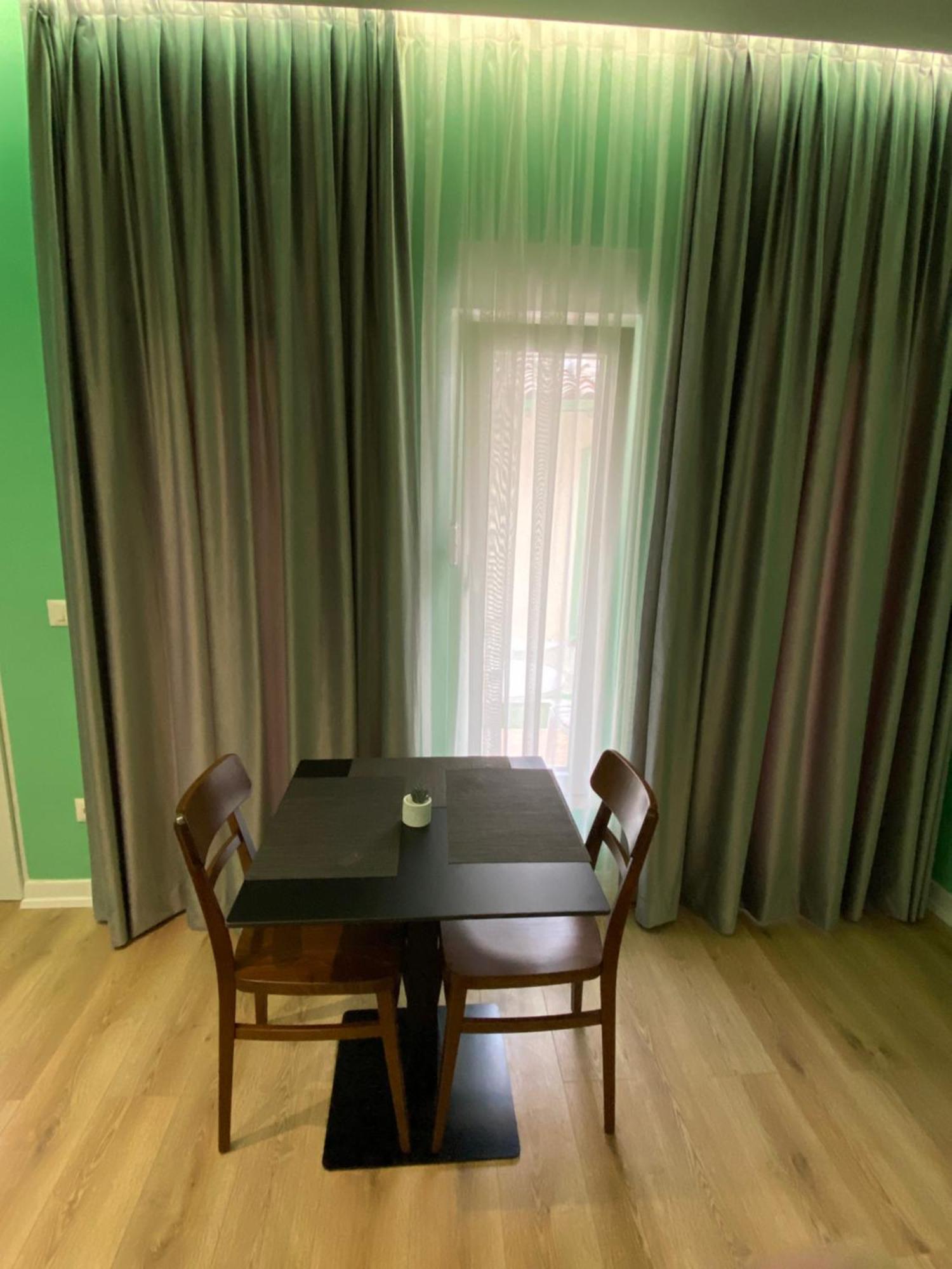 Tirana Center Apartaments Bagian luar foto