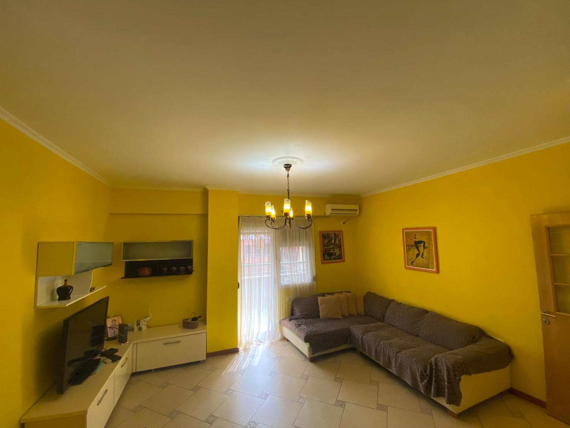 Tirana Center Apartaments Bagian luar foto