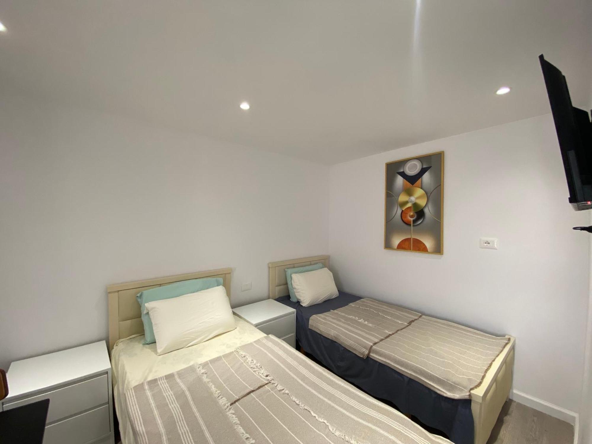 Tirana Center Apartaments Bagian luar foto