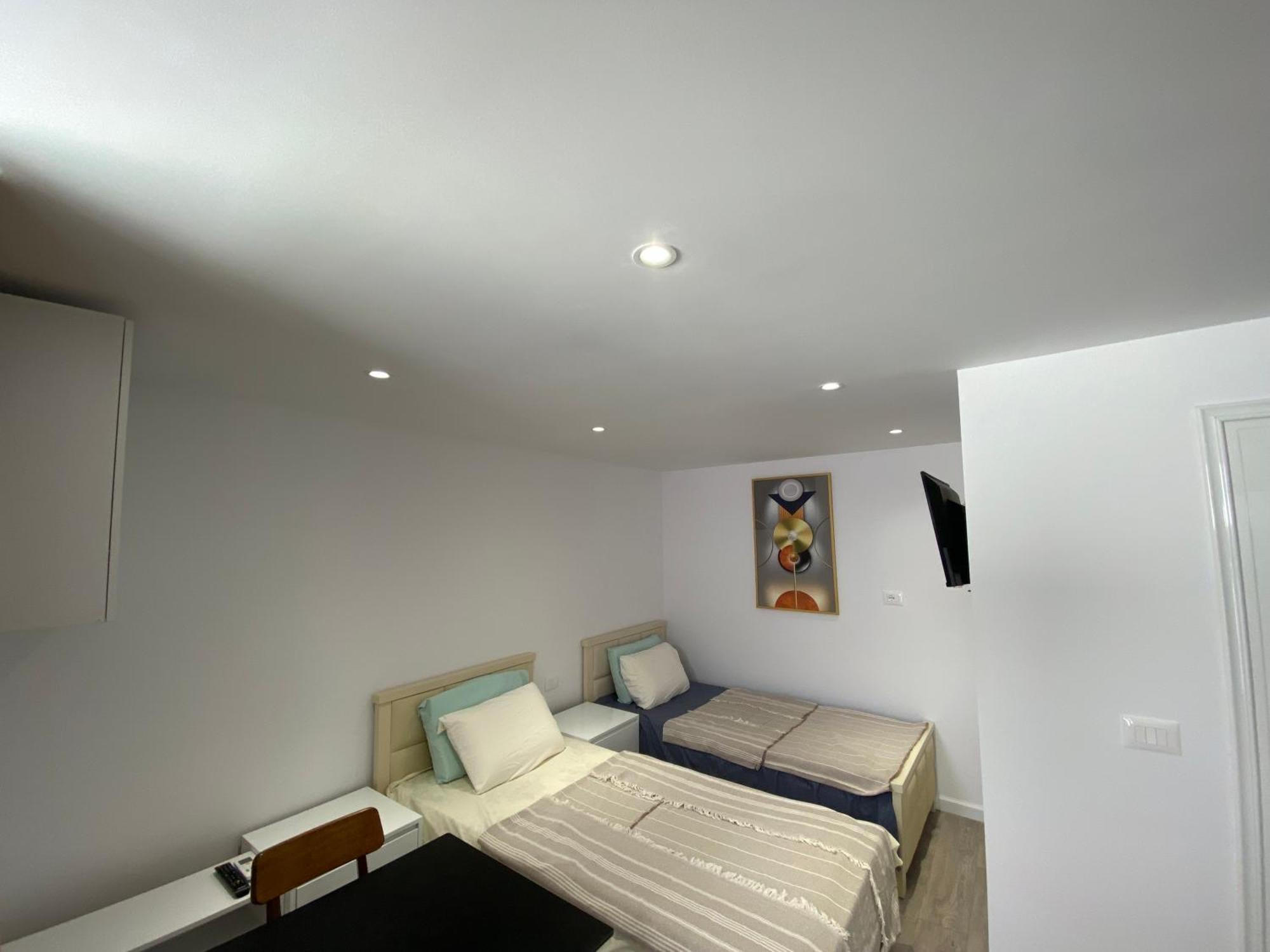 Tirana Center Apartaments Bagian luar foto